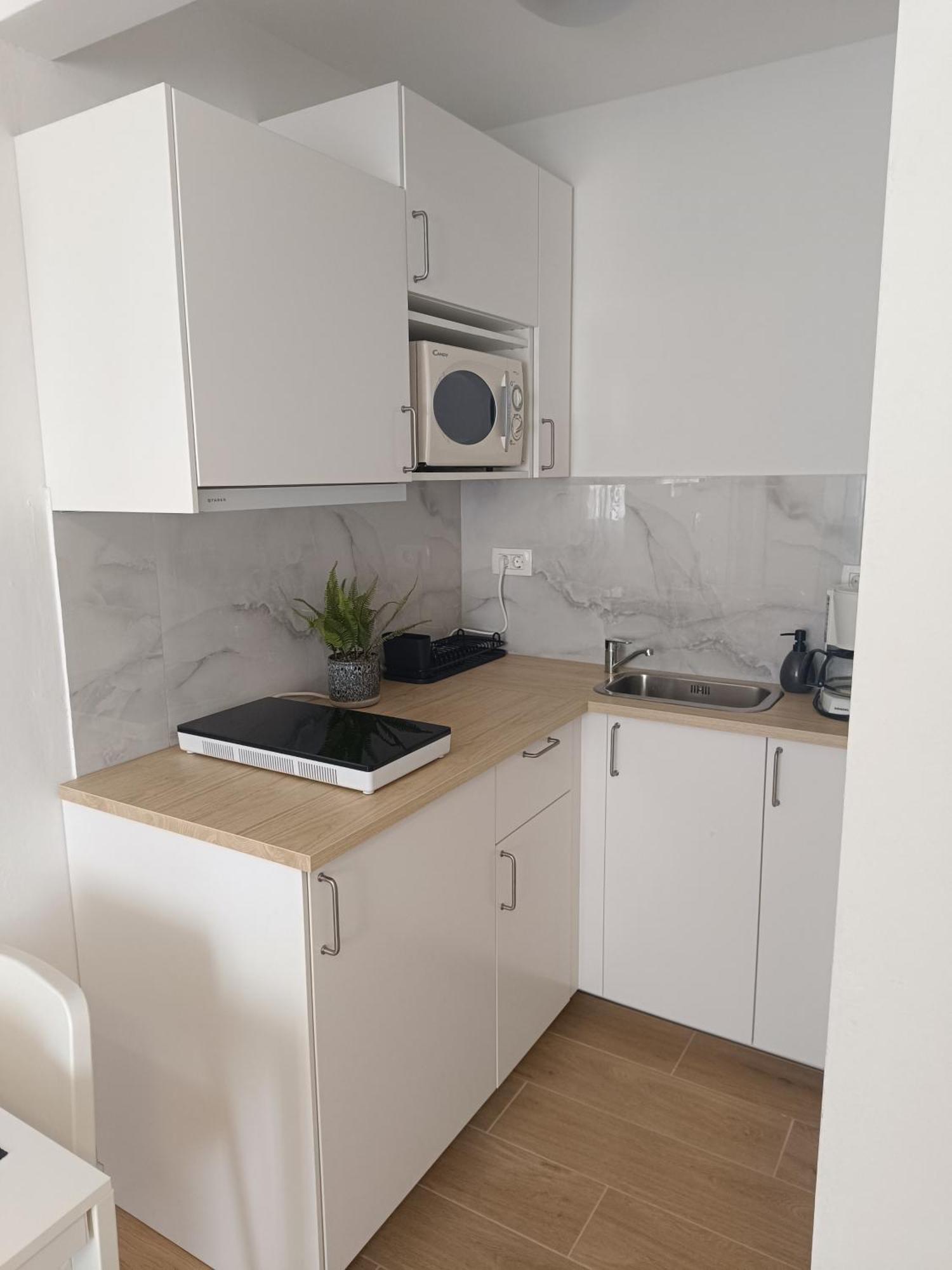 Studio Apartment 3E Split Exteriör bild