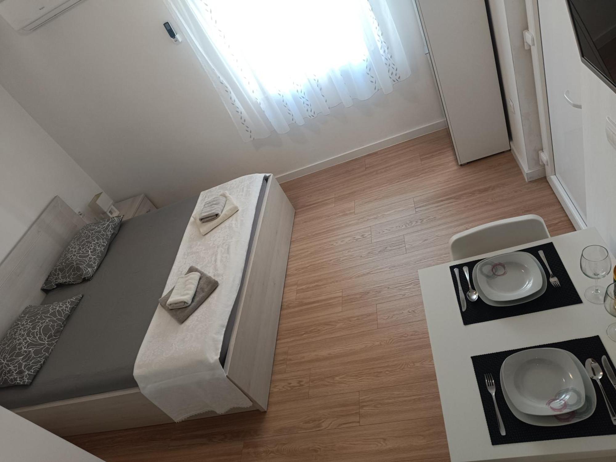 Studio Apartment 3E Split Exteriör bild